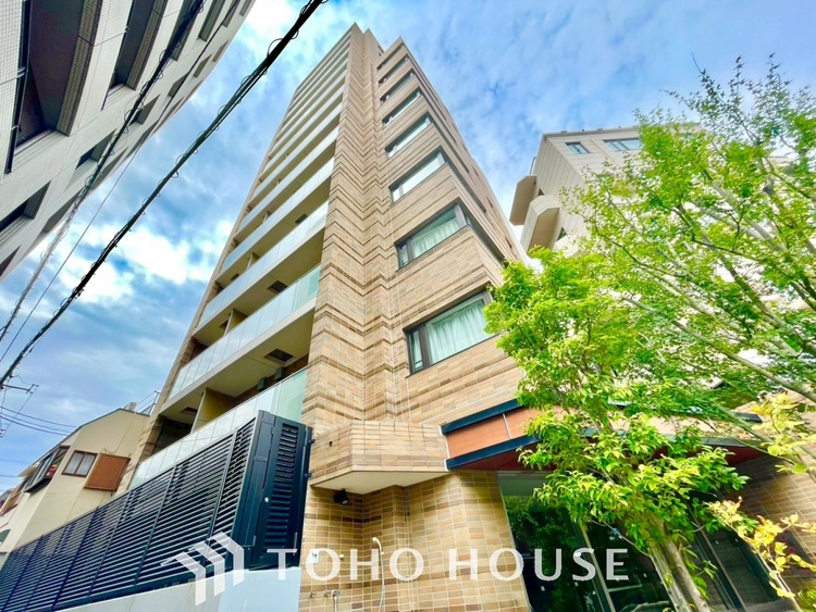 外観 【APPEARANCE】◆住む喜び、楽しさ、感動◆を君と共有したい。いつまでもずっと家族を見渡せるこの広い空間で。