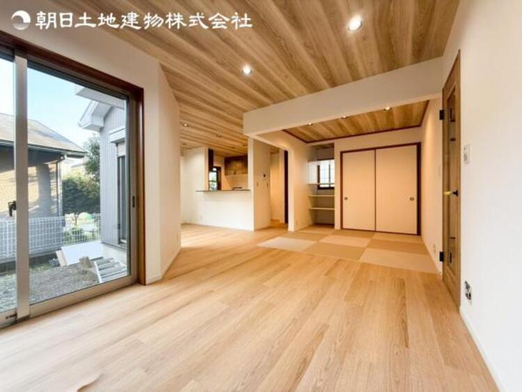 居間 すぐの見学や資料請求などお気軽にお問い合わせお待ちしております