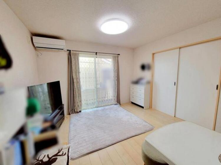 外観 【リビング】