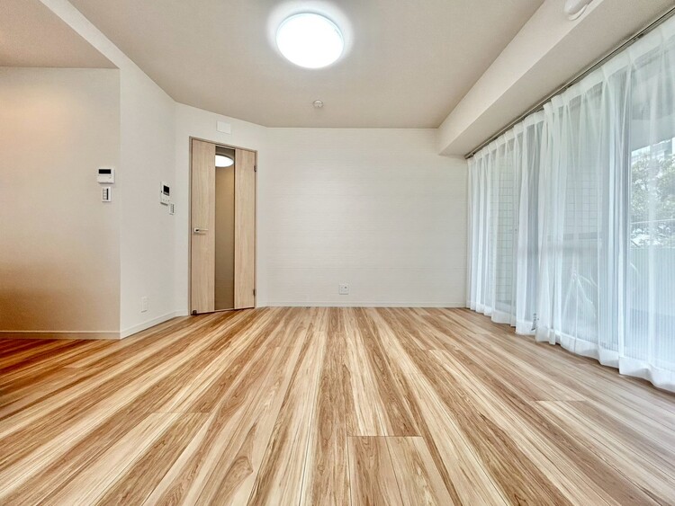 居間 豊かな居住性と、安心感を満たすクオリティが見事に調和した住空間。