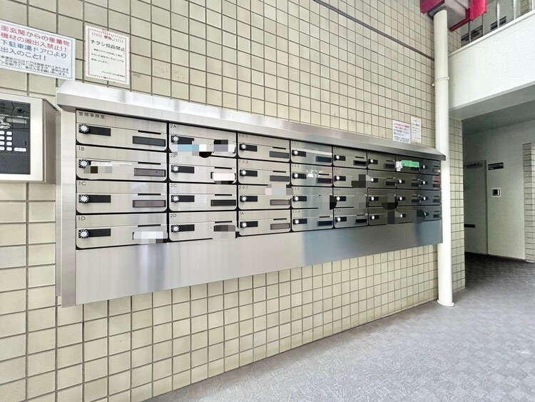 その他 郵便物を受け取るための郵便受けも、きちんと管理されています。