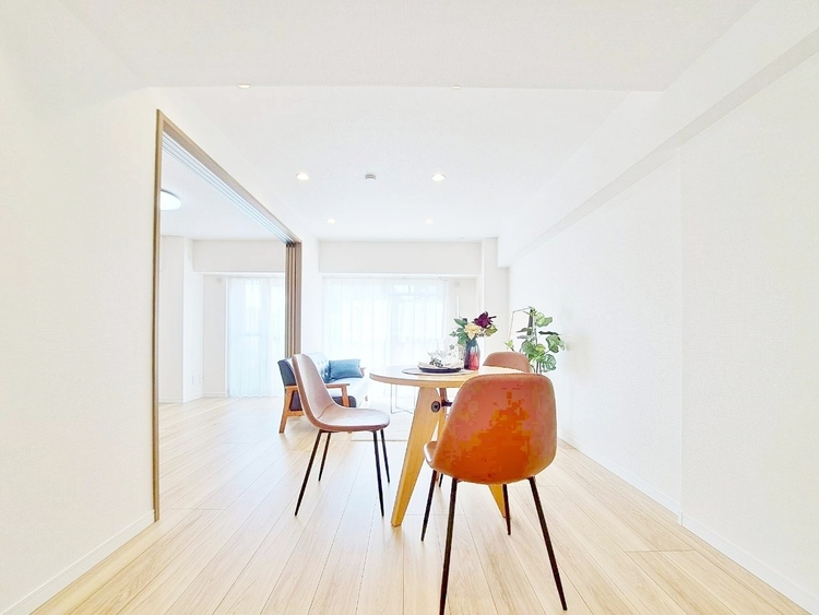 居間 豊かな居住性と、安心感を満たすクオリティが見事に調和した住空間。