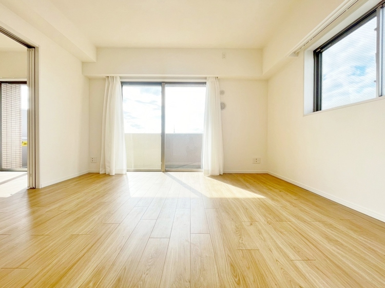 居間 豊かな居住性と、安心感を満たすクオリティが見事に調和した住空間。