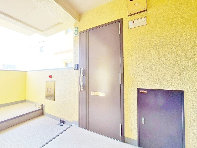 玄関 玄関を開ければ、そこは安らぎのご自宅。