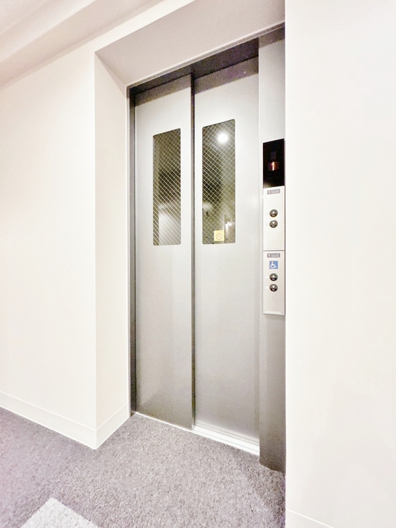 その他 エレベーターの管理も、きちんと行き届いてます。