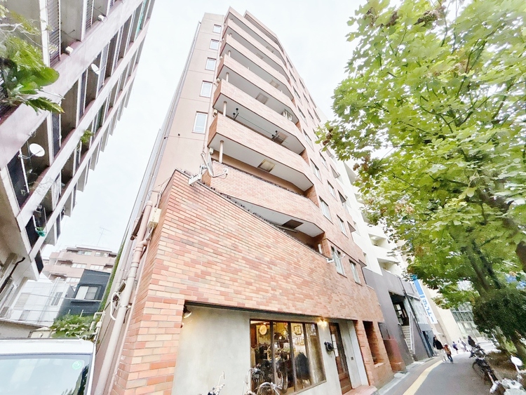 外観 資料には掲載していない情報が、現地にはたくさんあります。是非一度、現地をご確認ください。