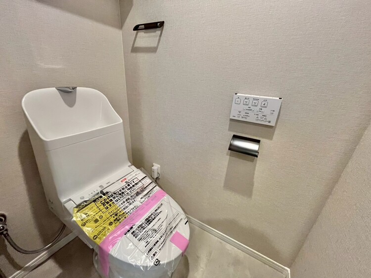 トイレ 暮らしの中のさりげないひとときの快適さにも、こだわりを、持って設備を配しております。