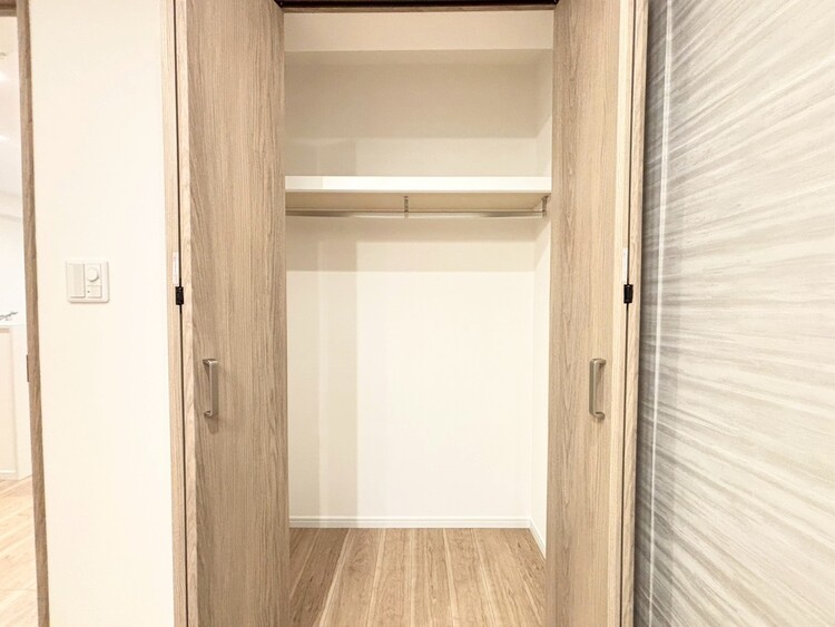 その他 家電やスーツケース、ストック品など何でも片付く嬉しい空間です。