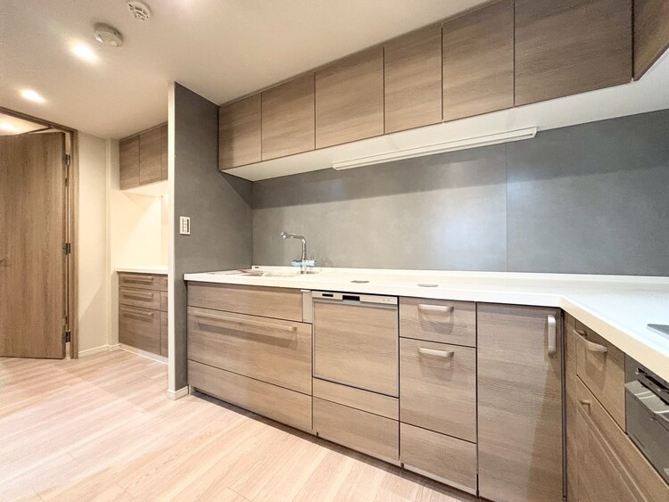 その他 開放感のあるキッチンスペース。調理をしながら、会話も弾みそうですね。