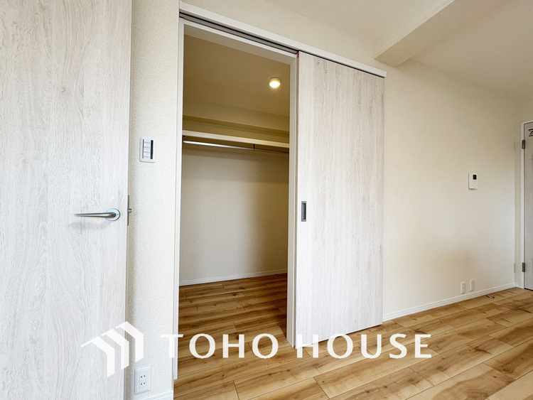 収納 リビング　収納