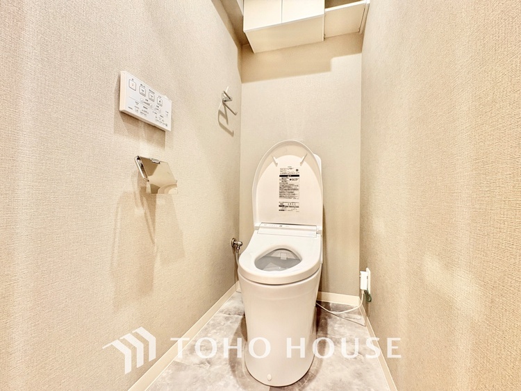 トイレ 清潔感あふれる快適なトイレ。毎日を心地よく過ごせるおすすめポイントです。