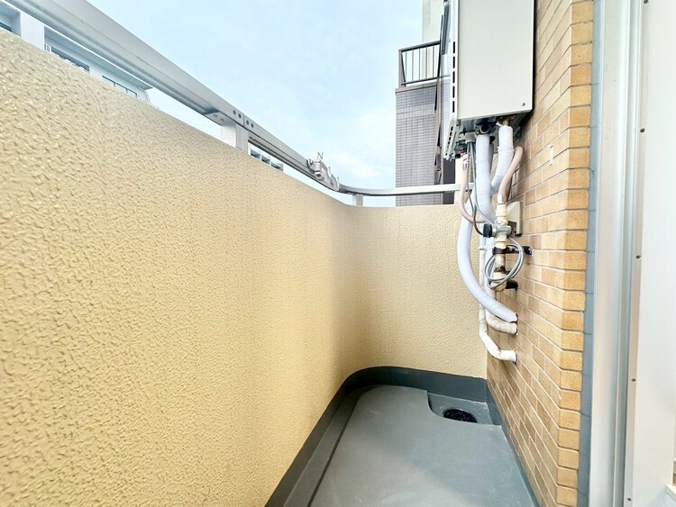 その他 朝の澄んだ空気や、夕方に吹く清々しい風を感じられるバルコニー。