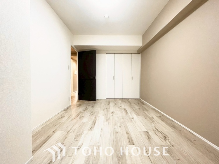 内装 【PRIVATE ROOM】◆快適◆な暮らしに不可欠な収納スペース。快適さとともに思い出も詰まっていく。