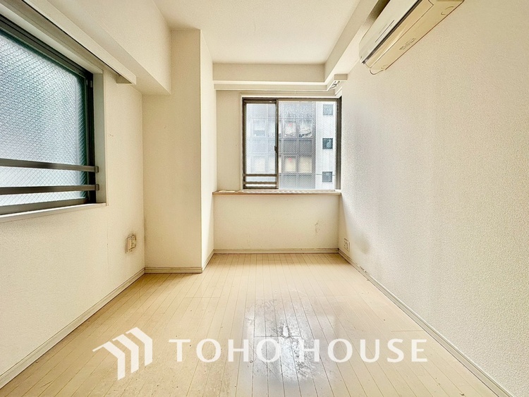 内装 現在改装中◆属毛離裏◆子は父を手本とし、母に愛育されて成長する。家族の深い繋がり。いつまでも大切にしたい。