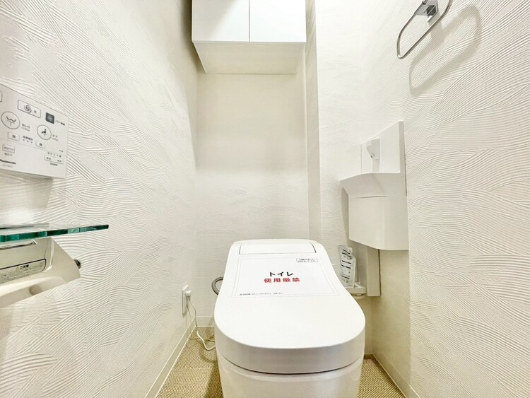トイレ 暮らしの中のさりげないひとときの快適さにも、こだわりを、持って設備を配しております。