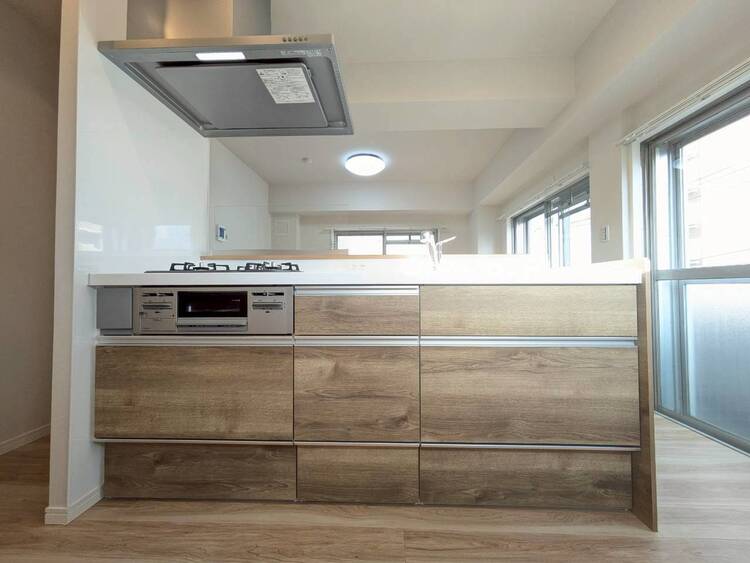 キッチン 洗練されたスタイリッシュなデザイン性と使いやすさを備えた仕様。