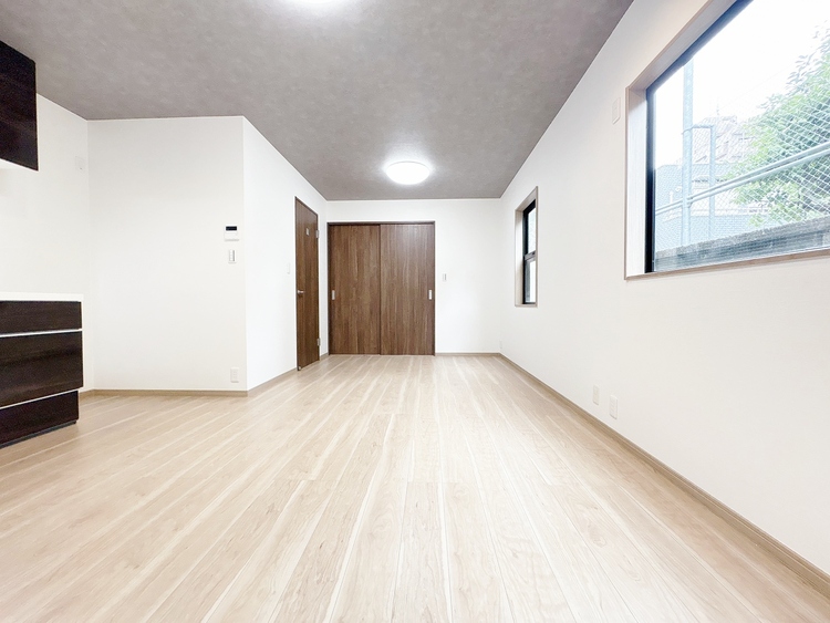 居間 豊かな居住性と、安心感を満たすクオリティが見事に調和した住空間。