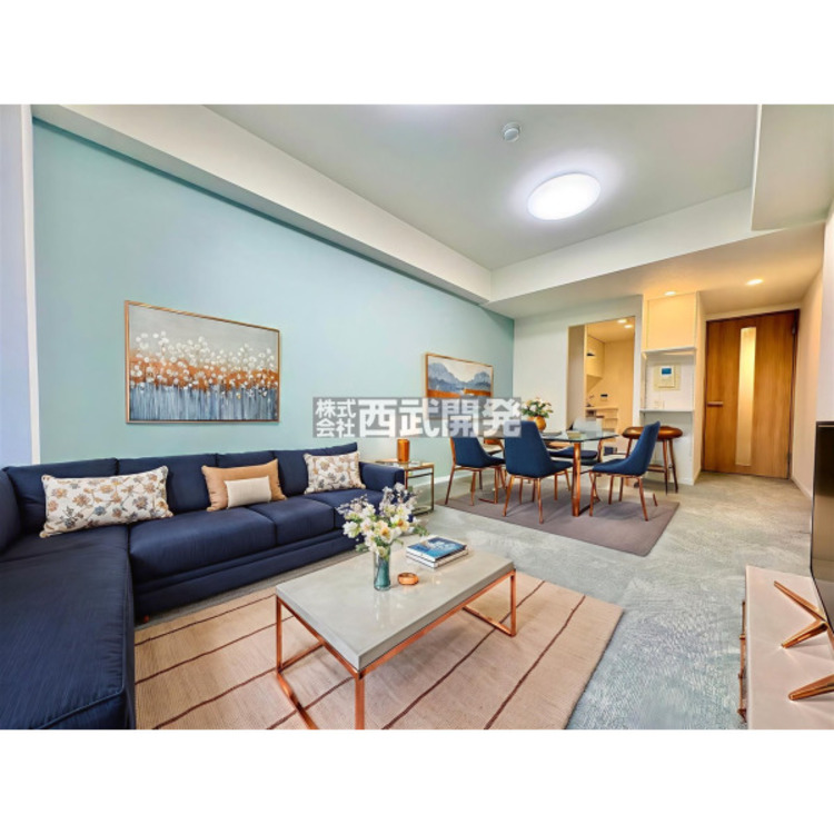 居間 【配置してある家具や小物はCGによるイメージです】