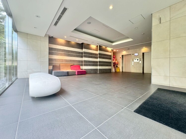 その他 館内は静寂な中が保たれており、管理が行き届いている印象を受けました。