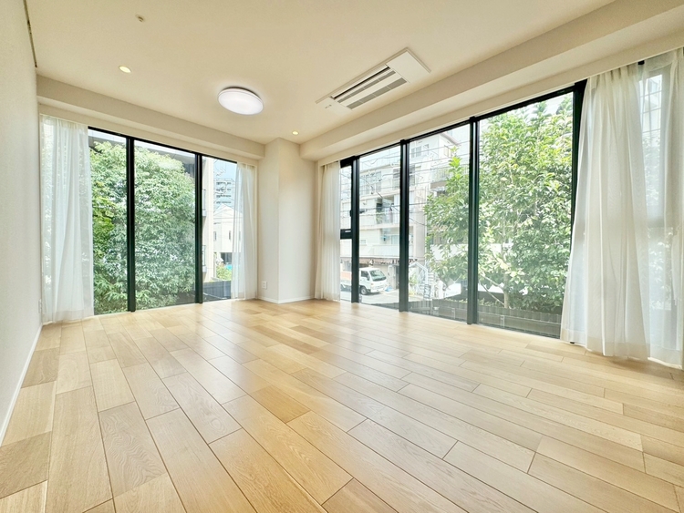 その他 通風・採光に優れ、心地よい光と風が溢れています。