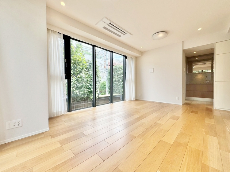 その他 シンプルな内装と偏り過ぎないデザインで統一しました。