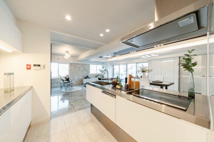 その他 使いやすくスタイリッシュなキッチン空間になっております。