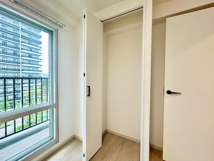 その他 家電やスーツケース、ストック品など何でも片付く嬉しい空間です。