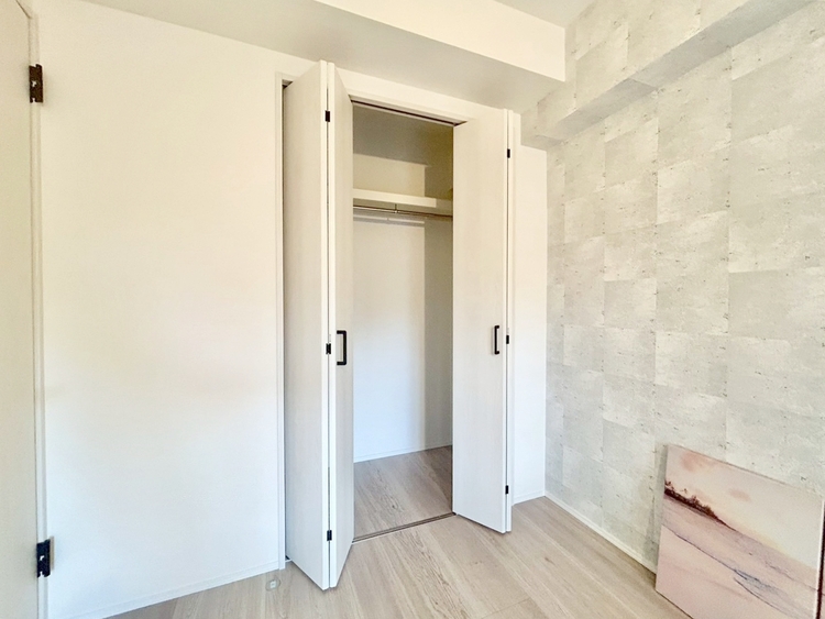 その他 収納スペースが付いていて、お部屋を広く使っていただけます。