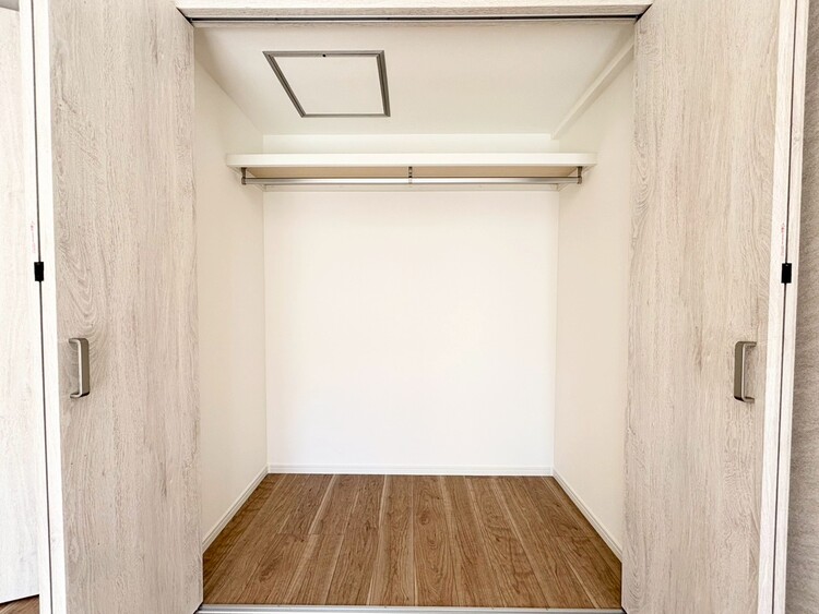 その他 家電やスーツケース、ストック品など何でも片付く嬉しい空間です。