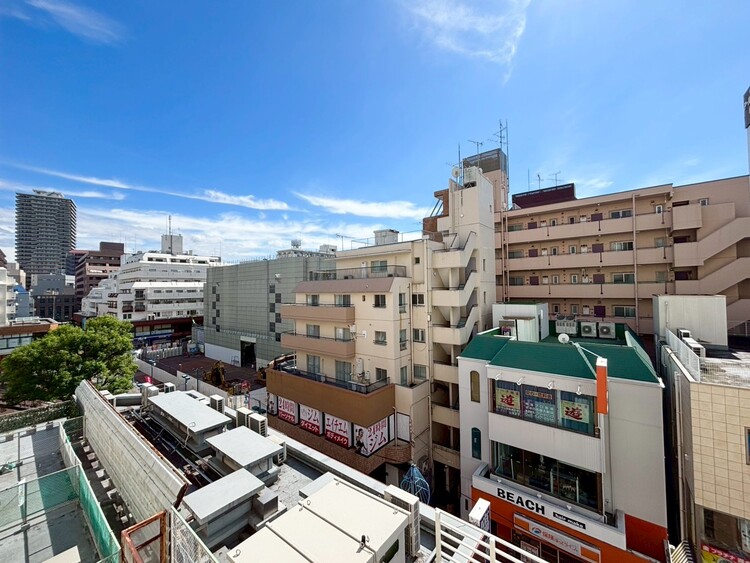 その他 眺望や窓からの景色が良いと、家で過ごす時間も快適です。