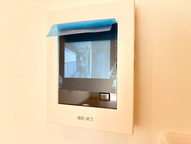 その他 誰が来てもわかる様にモニター付きインターホンを設置。