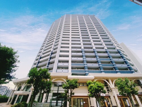 ヨコハマタワーリングスクエアザ・イーストの画像