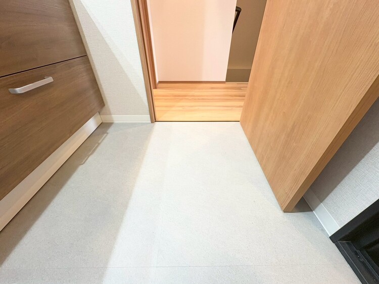 その他 十分な広さの脱衣所。