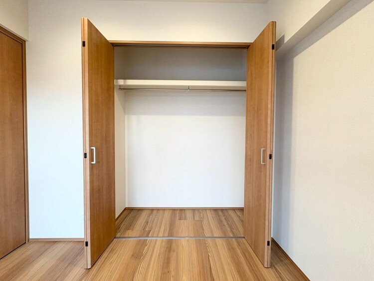 その他 収納スペースが付いていて、お部屋を広く使っていただけます。