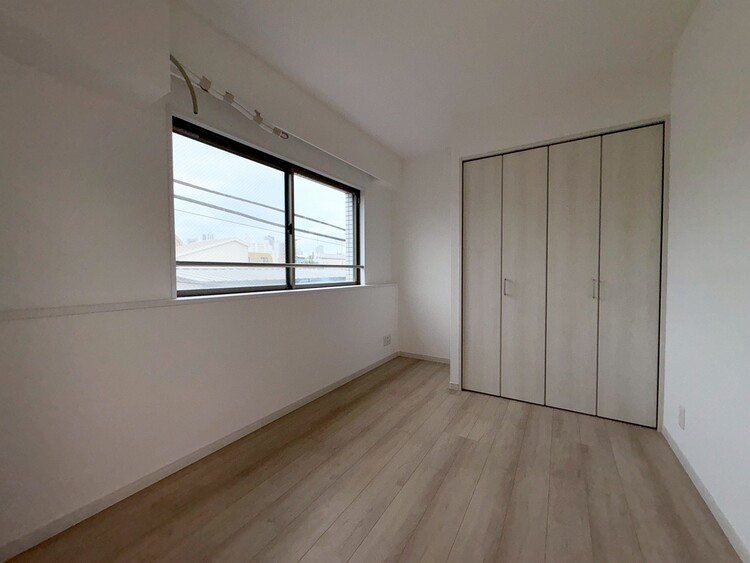 その他 清かで艶やかな時間をもたらしてくれる室内です。