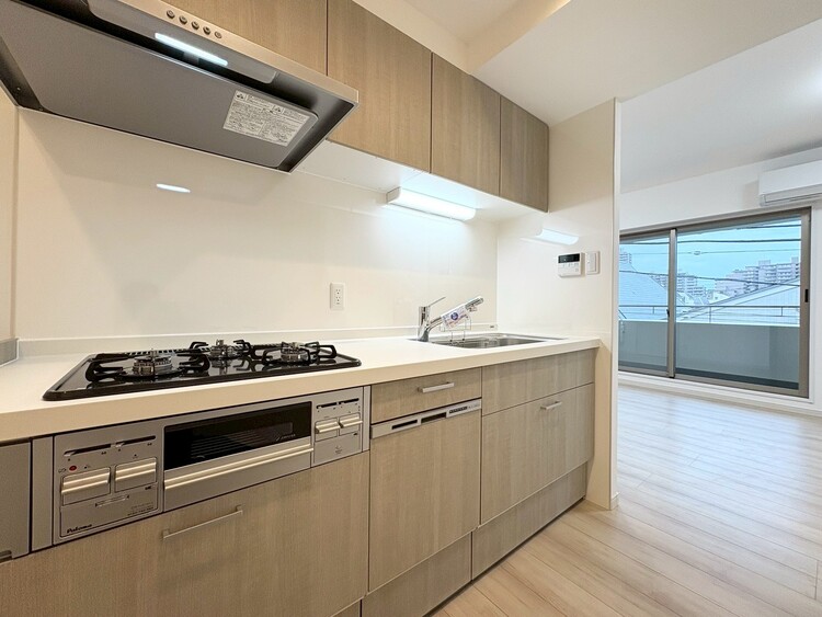 その他 開放感のあるキッチンスペース。調理をしながら、会話も弾みそうですね。