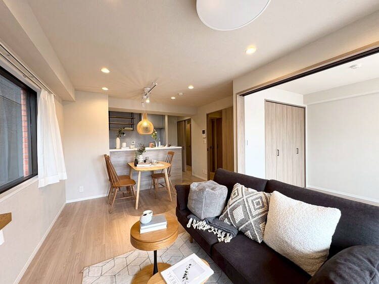 その他 シンプルな内装と偏り過ぎないデザインで統一しました。