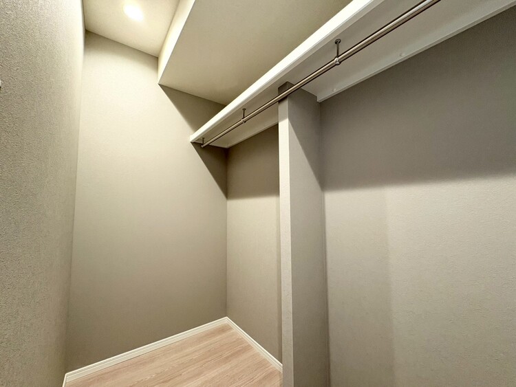 その他 収納スペースが付いていて、お部屋を広く使っていただけます。