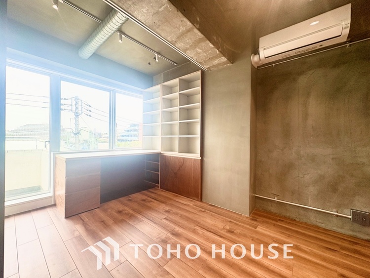 内装 【LIVING】◆煌びやか◆愛おしい家族との団欒の時間をより一層幸せなものに感じさせる煌びやかなLDK。輝かしい毎日が待っています。