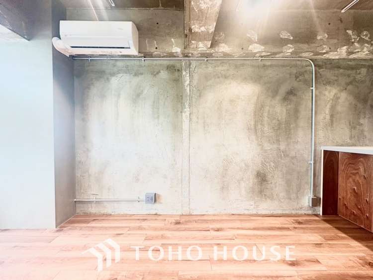 内装 【LIVING】◆眩い◆光が燦々と入り、家族の笑顔を照らす。「いつまでも続いて」と願う夢のような毎日がここにある。