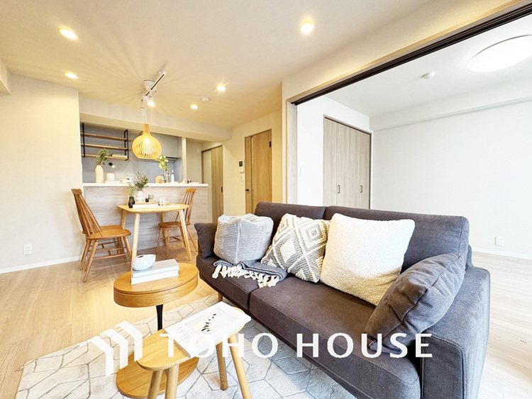 内装 ゆったりとくつろげる上質なリビングダイニング