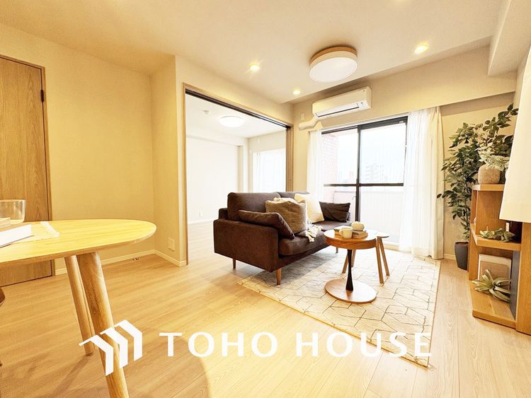 キッチン シンプルな部屋の雰囲気に溶け合うナチュラルキッチン