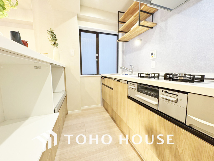 キッチン デザインと機能性を兼ね備えたシステムキッチン