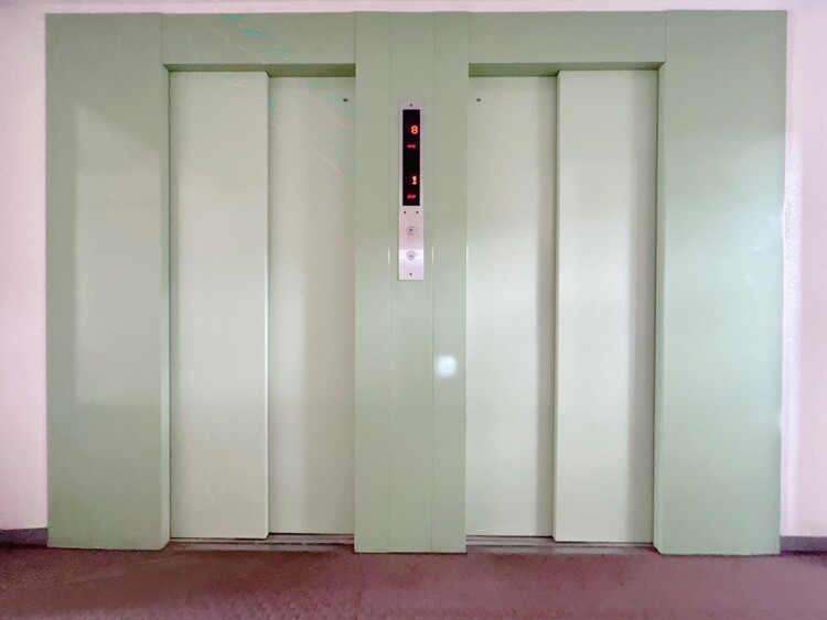 その他 エレベーター完備のため荷物が多くなっても安心。