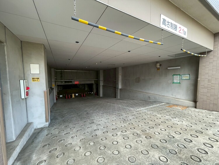 その他 駐車スペースが嬉しいですね。※空き状況は都度ご確認下さい。