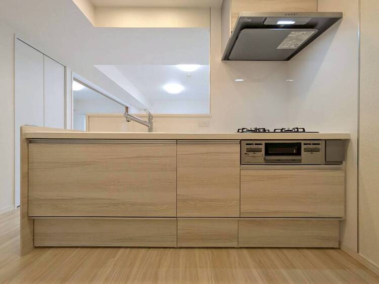 その他 開放感のあるキッチンスペース。調理をしながら、会話も弾みそうですね。