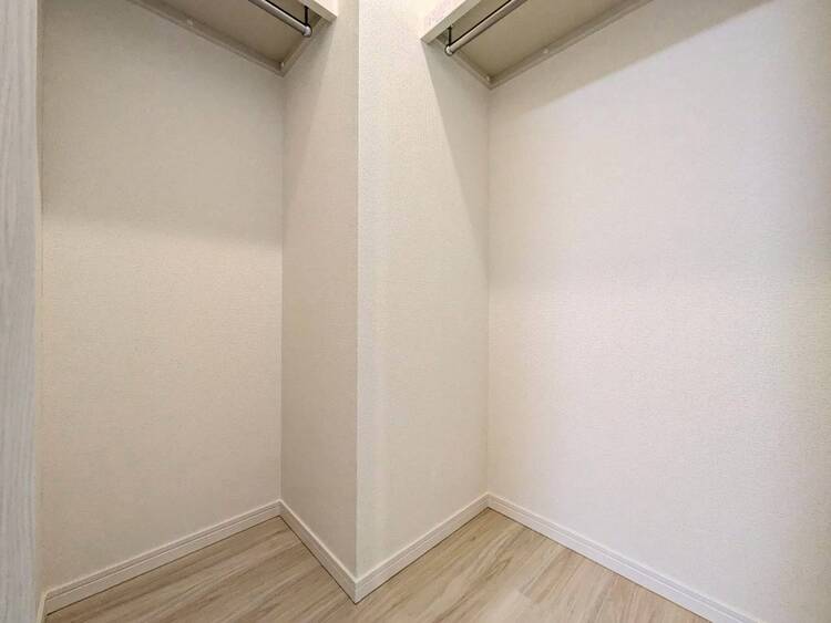 その他 収納スペースが付いていて、お部屋を広く使っていただけます。