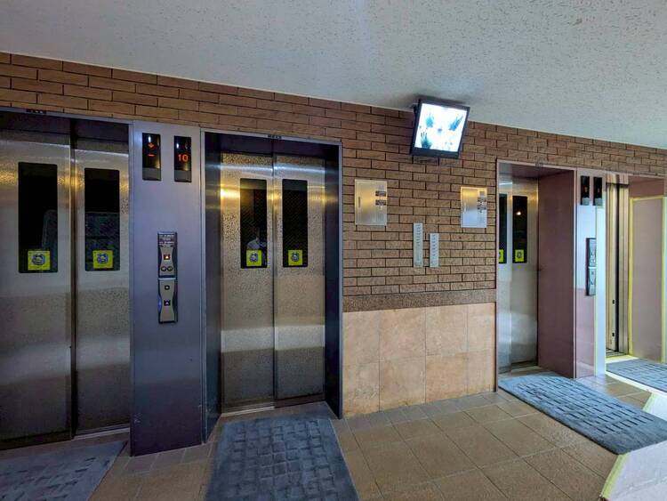 その他 エレベーター完備のため荷物が多くなっても安心。