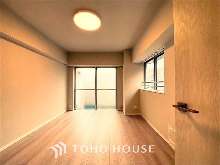 内装 【PRIVATE ROOM】◆属毛離裏◆子は父を手本とし、母に愛育されて成長する。家族の深い繋がり。いつまでも大切にしたい。