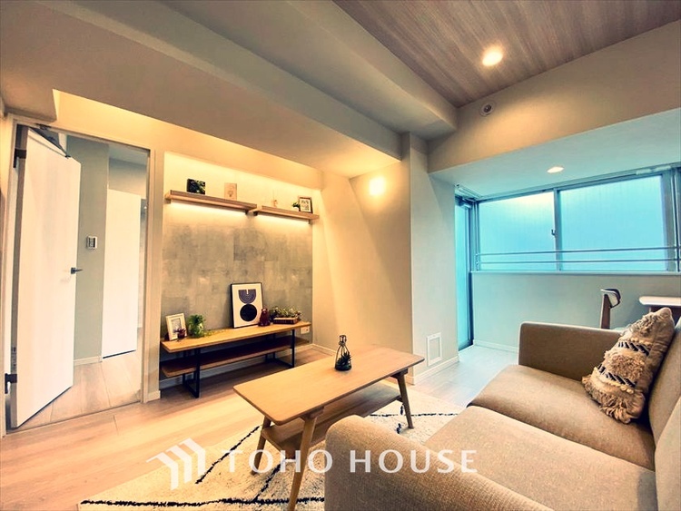 内装 【LIVING】◆扉を◆開くとこの景色。家族の”おかえり”の声が聞こえてきそう。